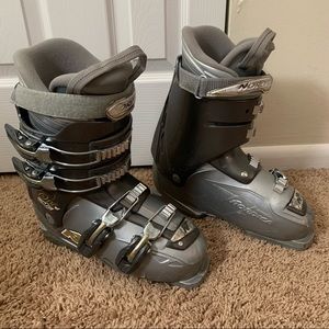 Womens Nordica Ski Boots